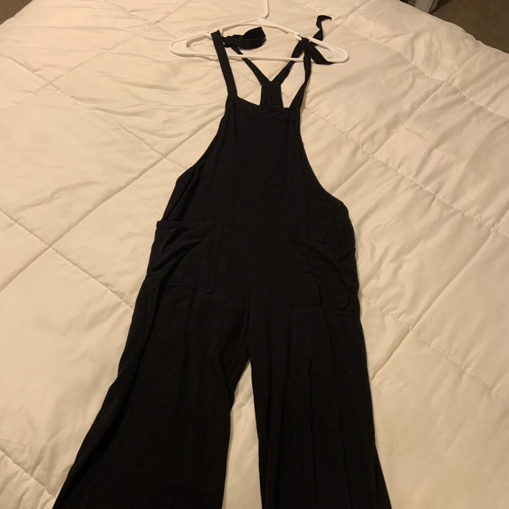 Rue21 black linen style overalls